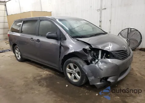 2015 Toyota Sienna from USA, damaged, VIN 5TDZK3DC5FS654053